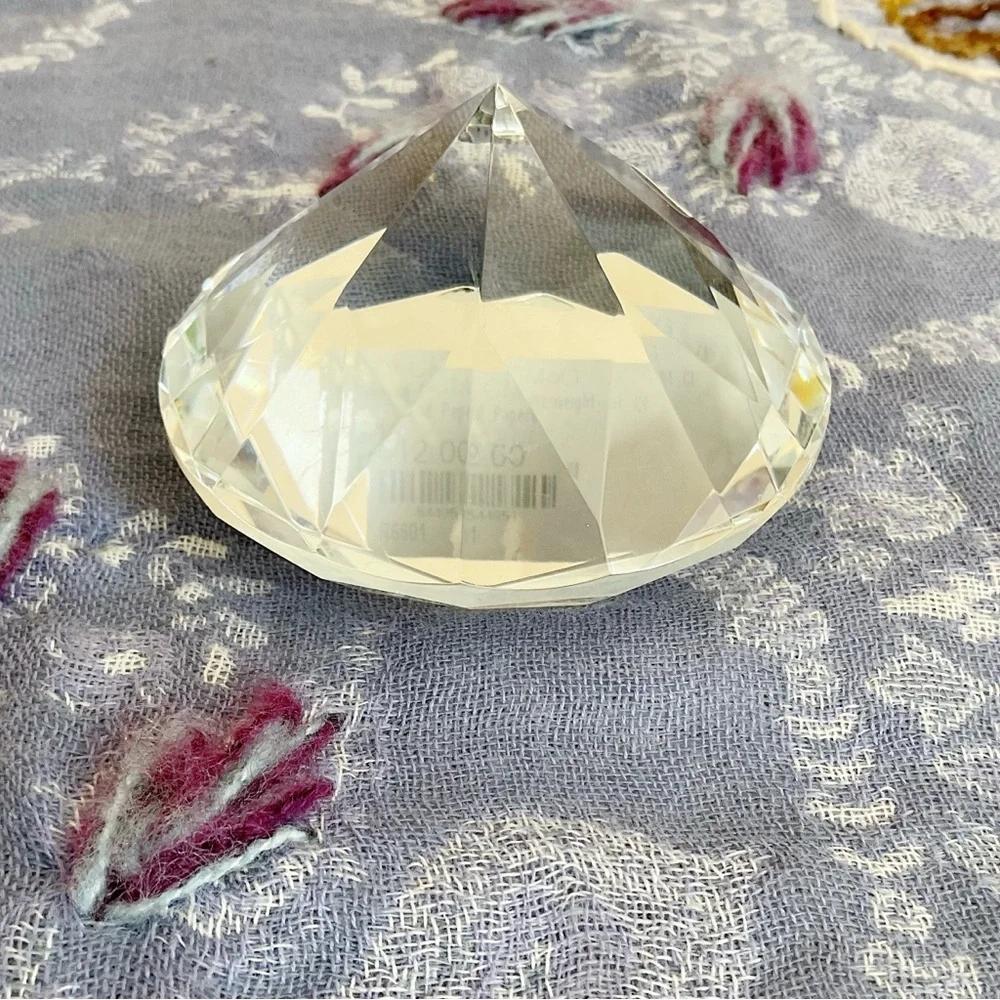 Corning Museum of Glass Diamond-Shaped Crystal Paperweight 3” NWT